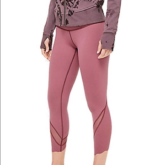 ๐ Lululemon Wunder Under Crop II Scallop 24โ - Picture 2 of 7